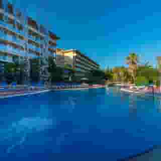 4R Gran Regina Hotel, 2 of 5