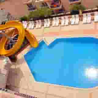 Hotel Blue Night, 4 of 5