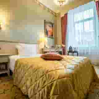 IMPERIAL Hotel & Restaurant, 4 of 5