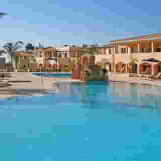 Aphrodite Sands, 1 of 5