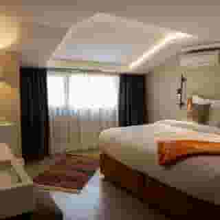 Sparkle Hotel, 6 of 6