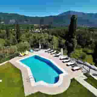 Ziogas Luxury Apartments, 1 of 5