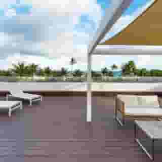 Penguin Hotel, 2 of 5