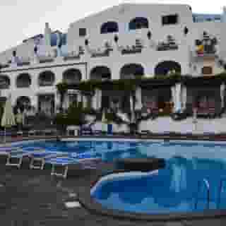 Arathena Rocks, 2 of 5