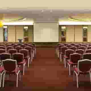 Swiss Belhotel Seef Bahrain, 4 of 5