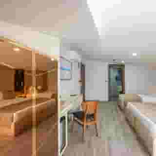 Luxury Airport Hotel, 4 of 5