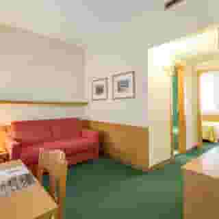 Galileo Milano, 3 of 5