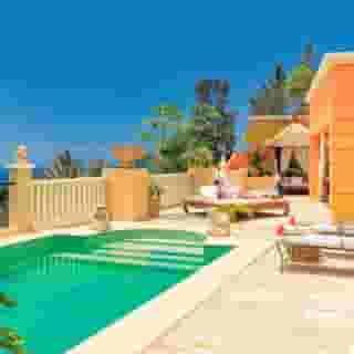 Royal Garden Villas, 1 of 5
