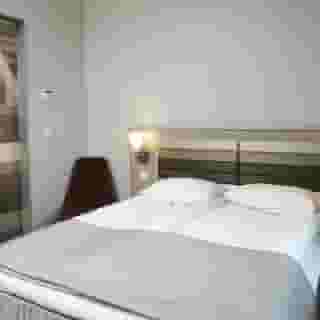 Quality Hotel 33, 2 of 5