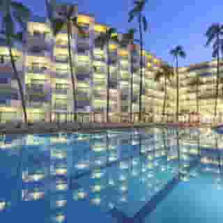 Golden Crown Paradise - Adults Only, 1 of 5