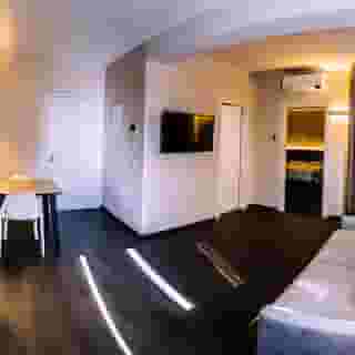 Venice Terminal Apartments & Suites, 2 of 5