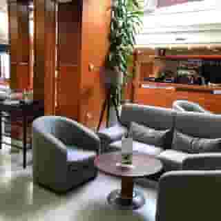 Hotel M, 3 of 5