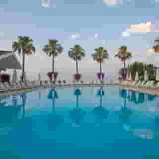 Falcon Hotel, 2 of 5