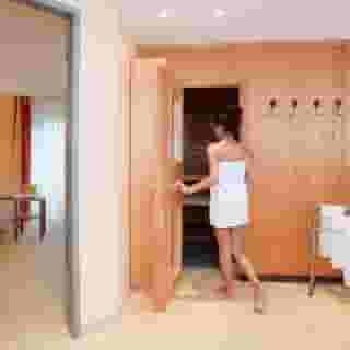 Landhotel Krummenweg, 2 of 5