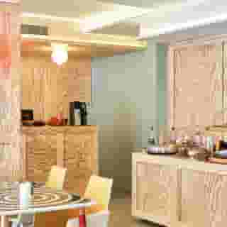 Joke Astotel, 1 of 5