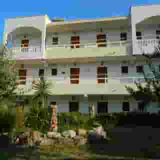 Roseberry Studios, 2 of 5