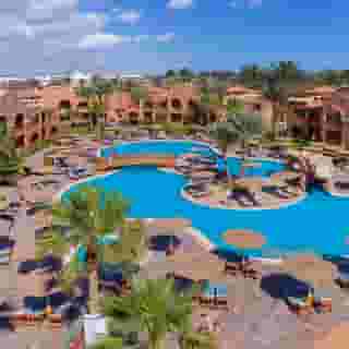 Charmillion Gardens Aqua Park, 6 of 6