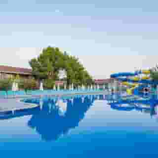 Master Family Club, 3 of 5