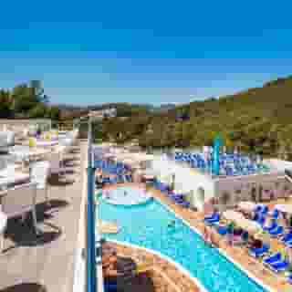 Globales Montemar, 4 of 5