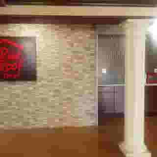 Red Roof Inn & Suites Houston - Hobby Airport, 1 of 5