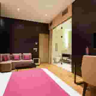 Maccani Luxury Suites, 2 of 5