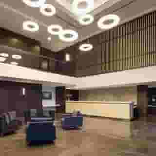 Hilton Vancouver Metrotown, 4 of 5