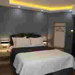 Viv City Hotel, 1 of 5