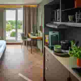 LOGINN Hotel Berlin Airport, 2 of 5