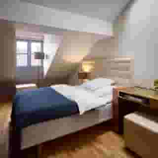 The Icon Hotel & Lounge, 3 of 5