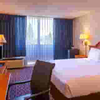 Clarion Hotel Anaheim Resort, 3 of 5