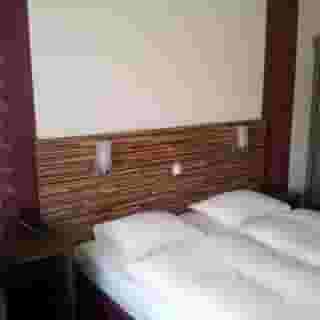 Villa am Rhein, 5 of 5