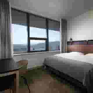 Cabin Hotel, 3 of 5