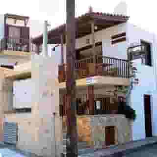 Elgoni Apartments, 2 of 5