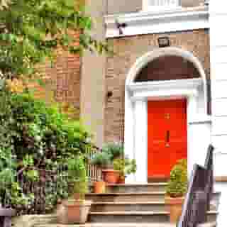 Waterloo Lodge, 2 of 5