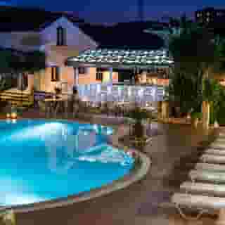 Diamond Village, 3 of 5