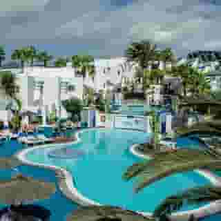 Parque Tropical Apartments, 2 of 5