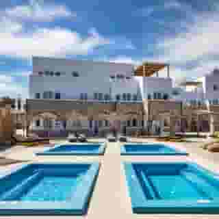 Aelia Luxury Suites, 2 of 5