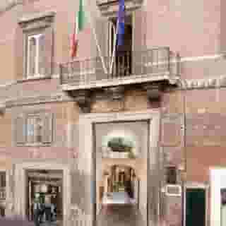 Pantheon Inn, 2 of 5