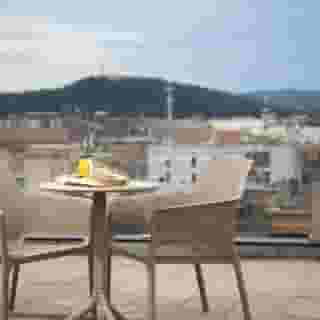 The Amberlyn Suite Hotel, 2 of 5