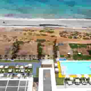 Hotel LIVVO Budha Beach, 1 of 5