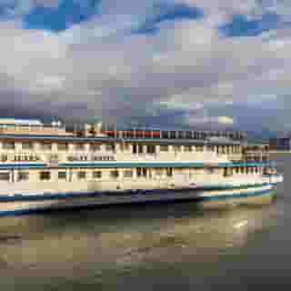 Grand Jules Boat Hotel Budapest, 3 of 5