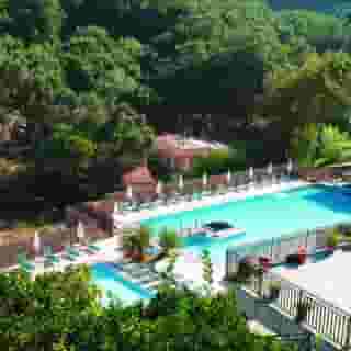 Niouris Apartments, 1 of 5