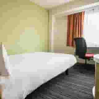 the b ikebukuro, 4 of 5