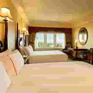 Hong Kong Disneyland Hotel, 6 of 6