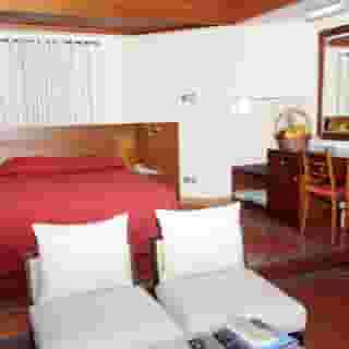 Al Bander Hotel & Resort, 2 of 5