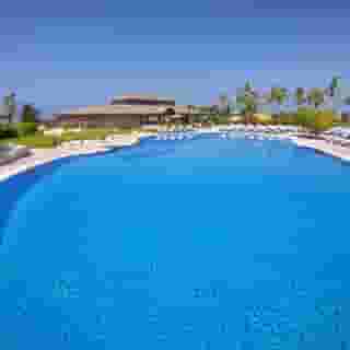 Hilton Al Hamra Beach & Golf Resort, 4 of 5