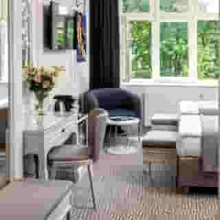 Amber Design Residence, 4 of 5