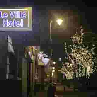 Le Ville Hotel, 5 of 5