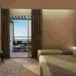 Arya Hotel, 4 of 5