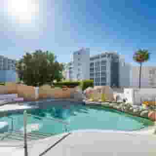 THB San Fermin, 2 of 5